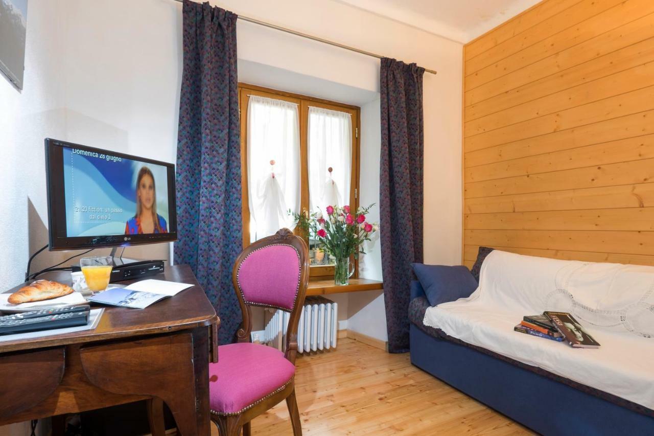 B&B Il Bucaneve Crissolo Exterior foto